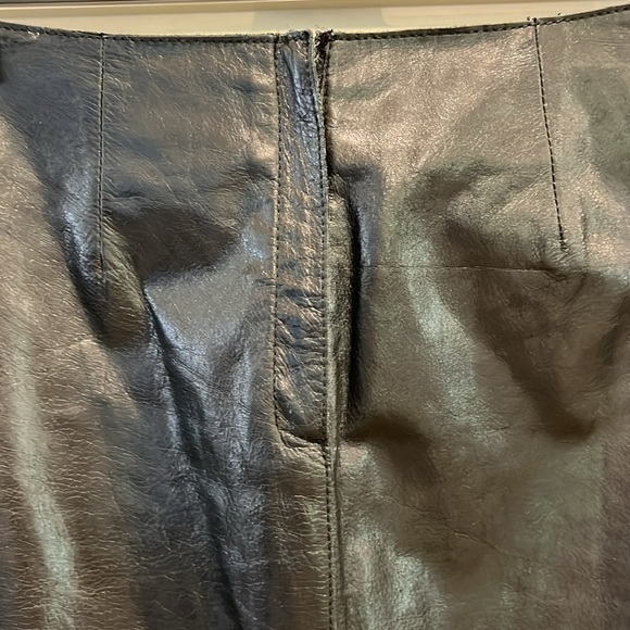 VGUC Rudsak black leather knee length pencil skirt with front vent - Picture 2 of 9